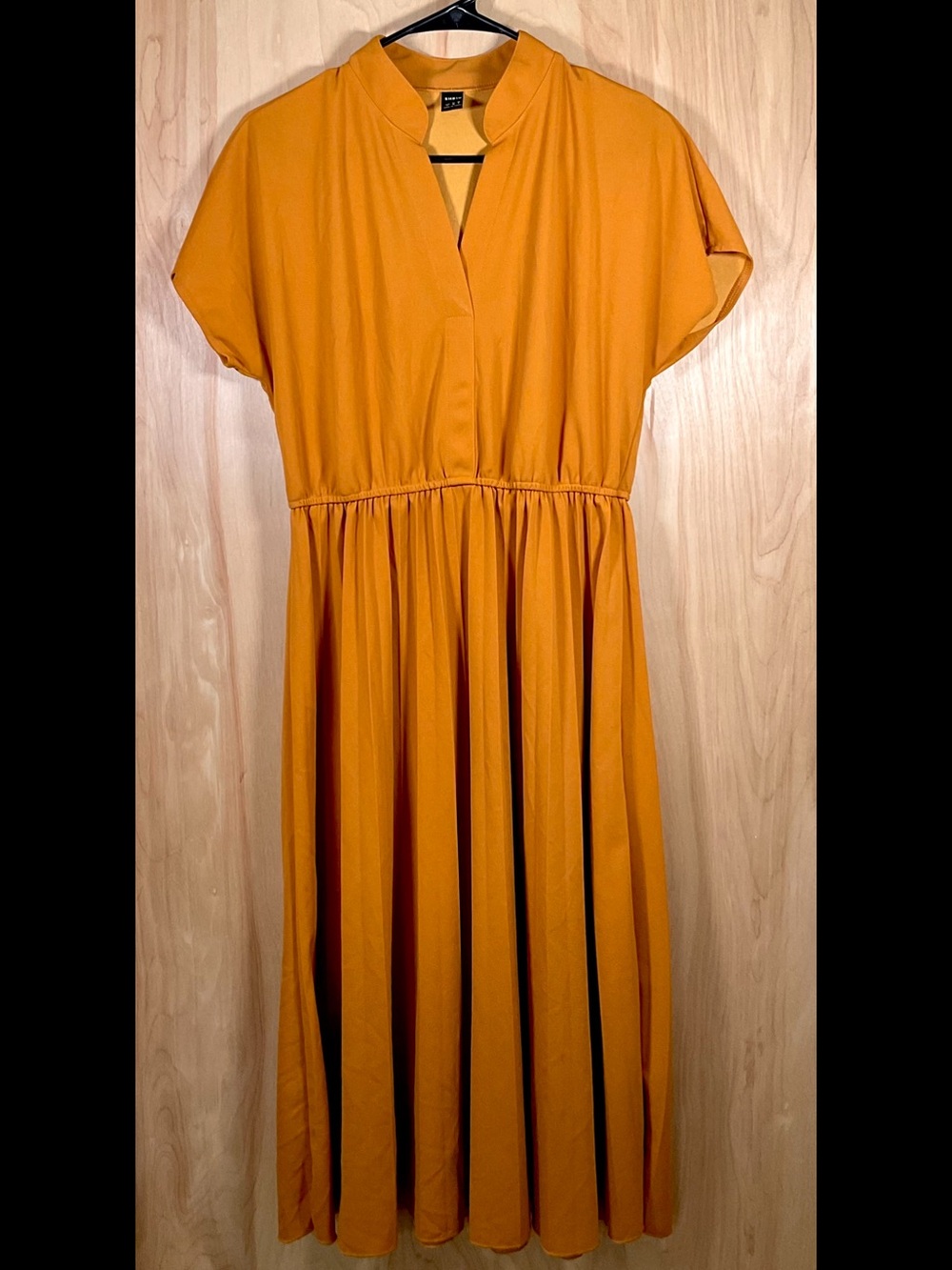 SHEIN Gold Pleated Skirt Dress - EUC